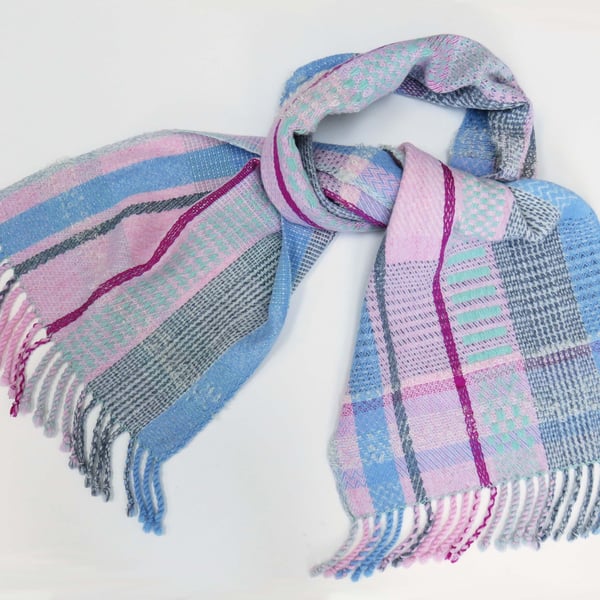 Pastel handwoven scarf