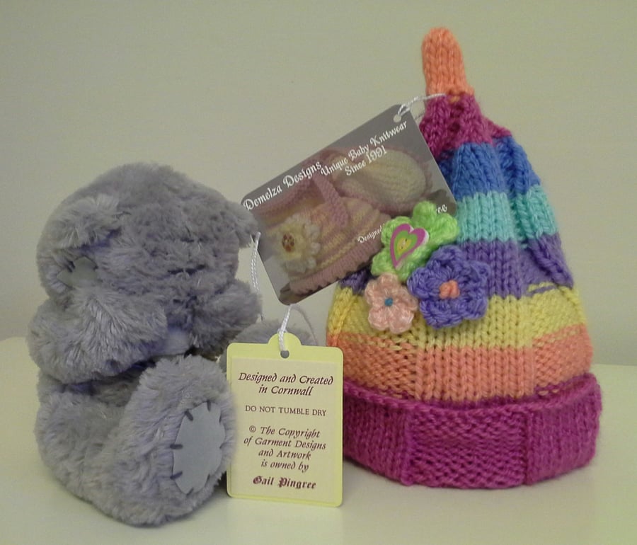 Baby Girl's Rainbow Ribbed Hat 0 -9 months size