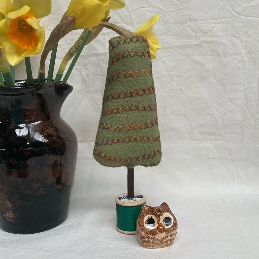Cotton reel tree - Dusty green with multi-brown embroidery 
