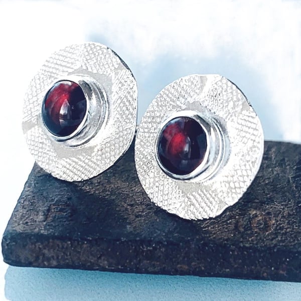 SILVER Garnet Textured Stud Earrings, Handmade Urban Jewellery