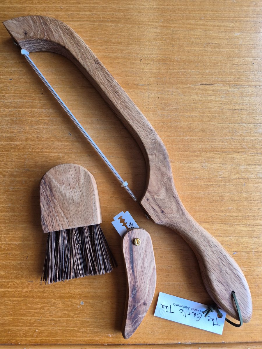 Oak Bread tool set