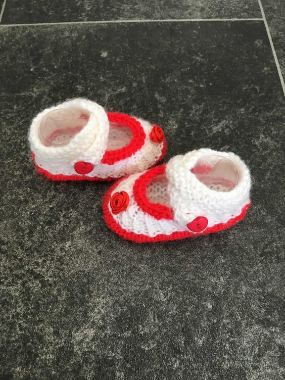 Hand Knitted Baby Shoes 0- 6 months
