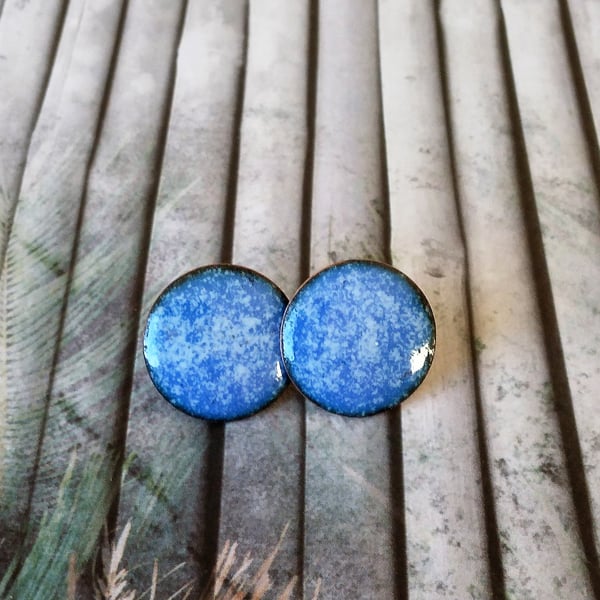 15mm speckled blue stud earrings in enamelled copper 220