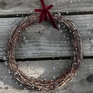 Twinkly Rustic Christmas wreath - Tis Almost the season 