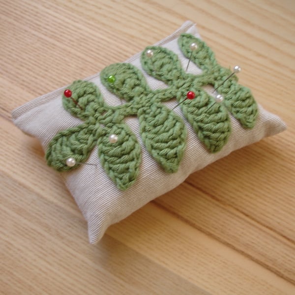 Crochet Leaf Pin Cushion
