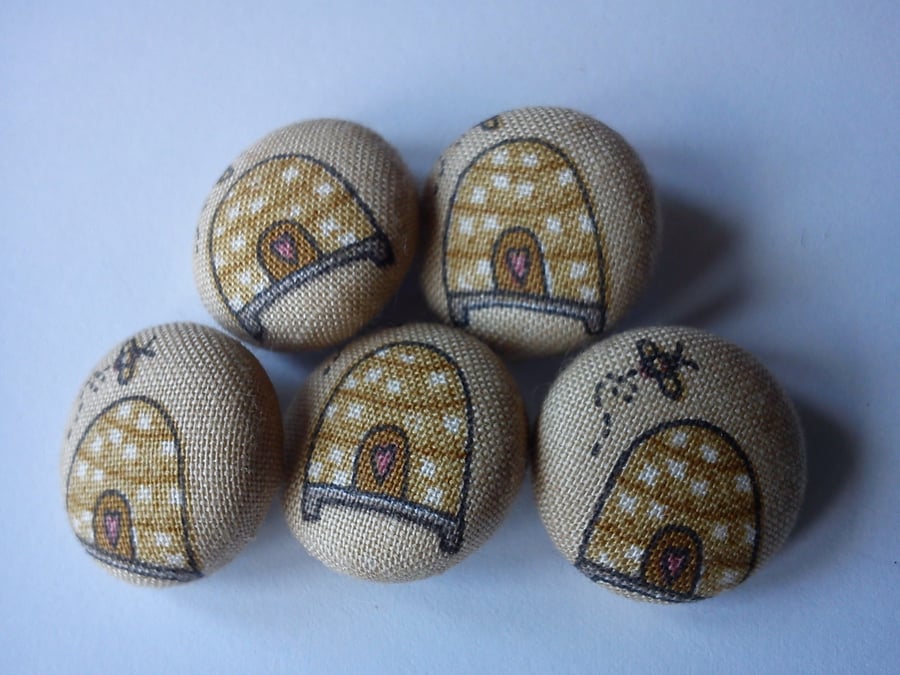 Beehive Primitive fabric covered buttons boats 