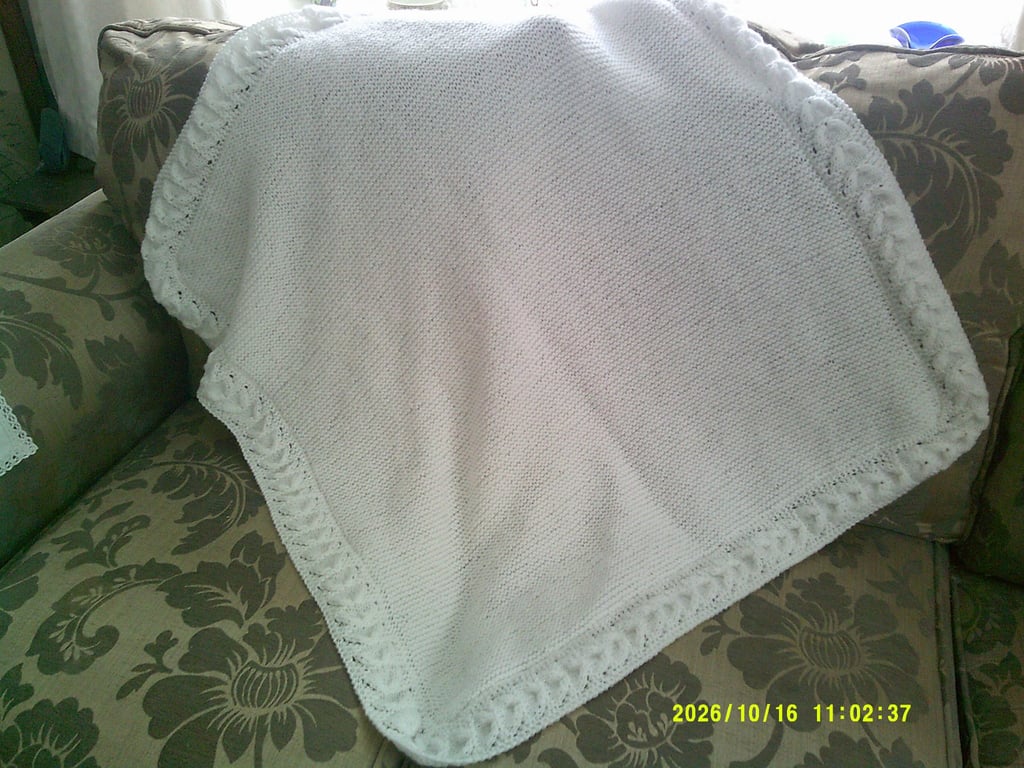 Knitted Shawl with Garter Stitch Centre