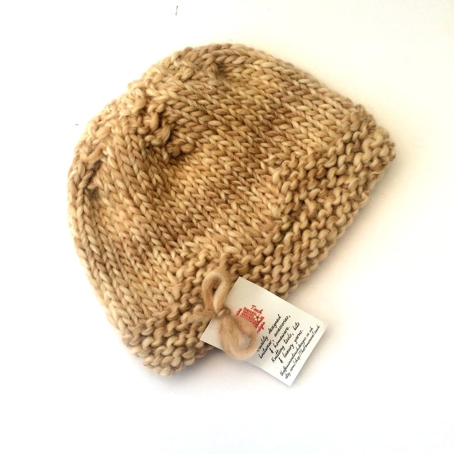 Cream Chunky Knitted hat
