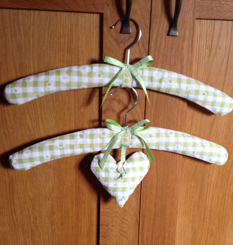 Green Gingham Padded Coat Hangers and Lavender Heart