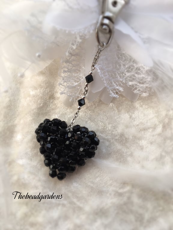 Black heart charm 