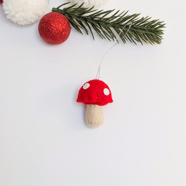 Red toadstool with glitter detail
