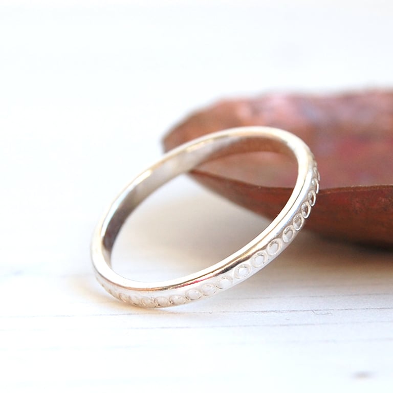 Circles stamped silver stacking ring