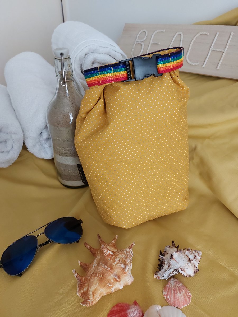 Medium mustard spot Drybag 