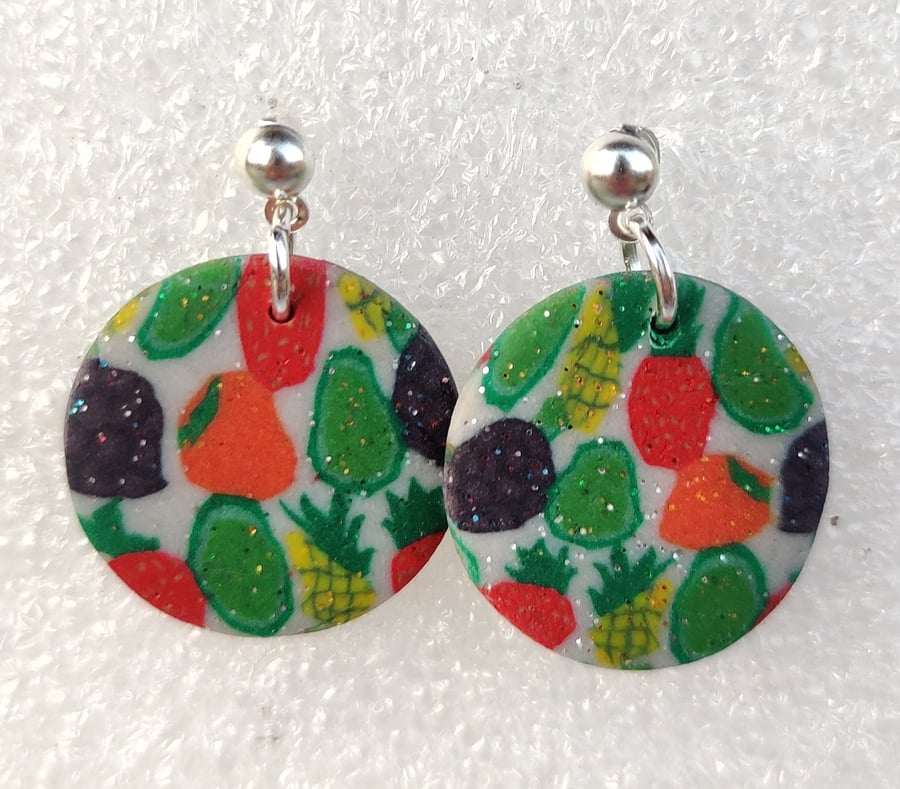 Fruity polymerclay dangle