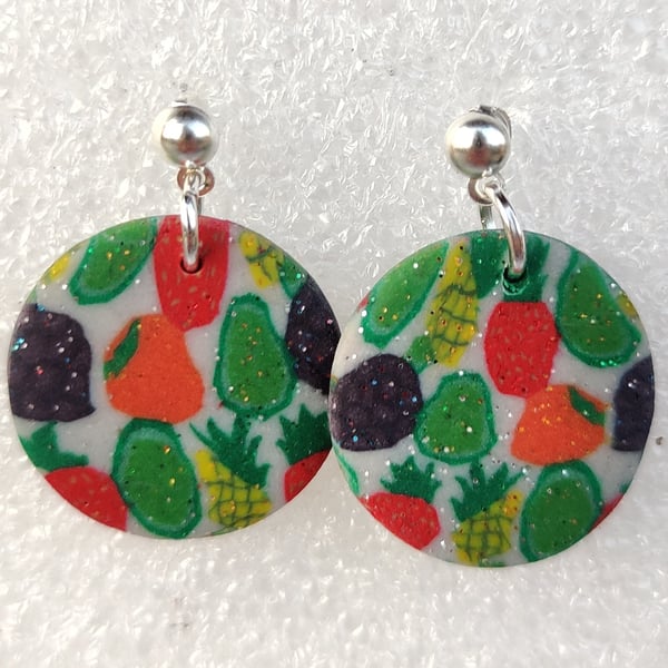 Fruity polymerclay dangle