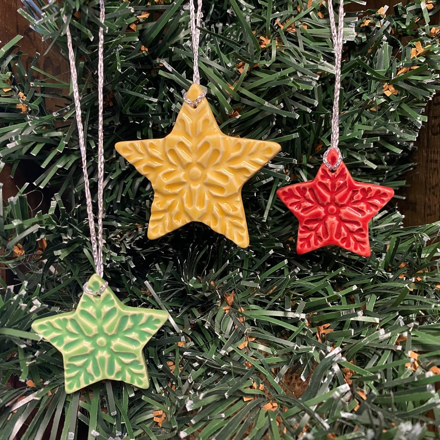 Ceramic star tags set of three