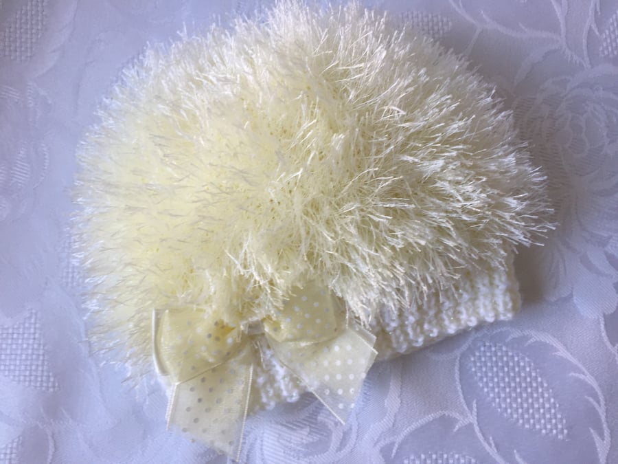 Hand Knitted Cream Eyelash Wool Beanie Hat, fits 0- 3 months