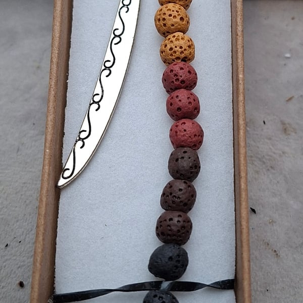 Guinea pig charm hook bookmark