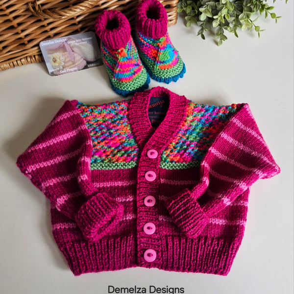 Hand Knitted Baby Cardigan & Matching Booties Set Size 6-12 months 