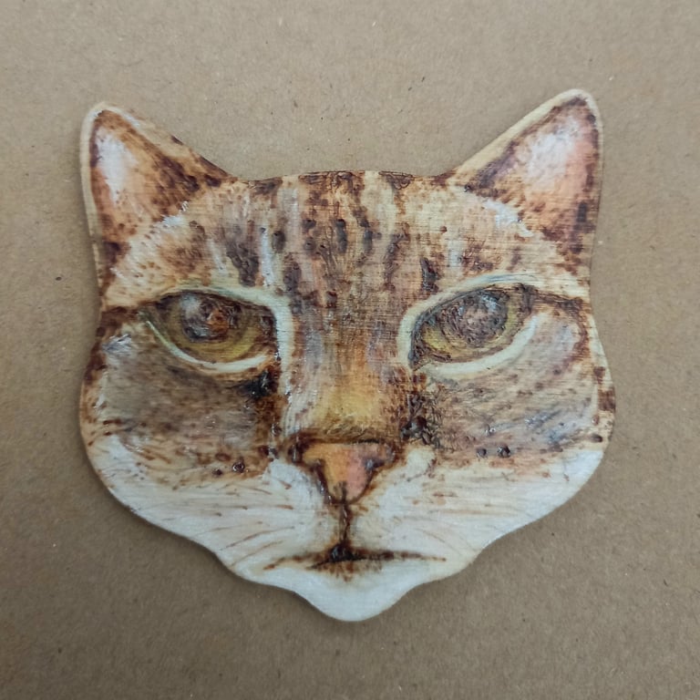 YOUR CAT! Pyrography cat brooch commission