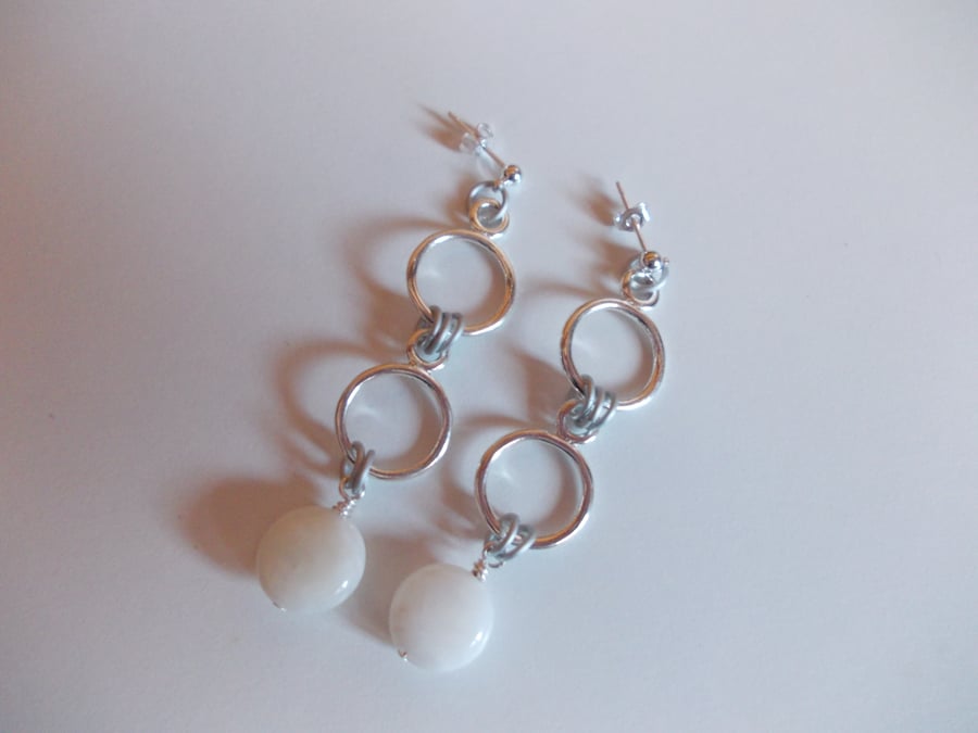 Drop shell coin and circle earrings