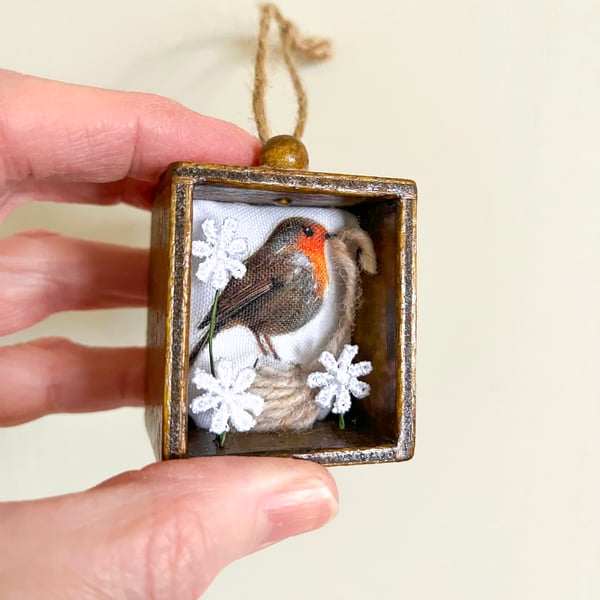 Miniature Robin textile art in wooden drawer box, 3D fabric wall hanging