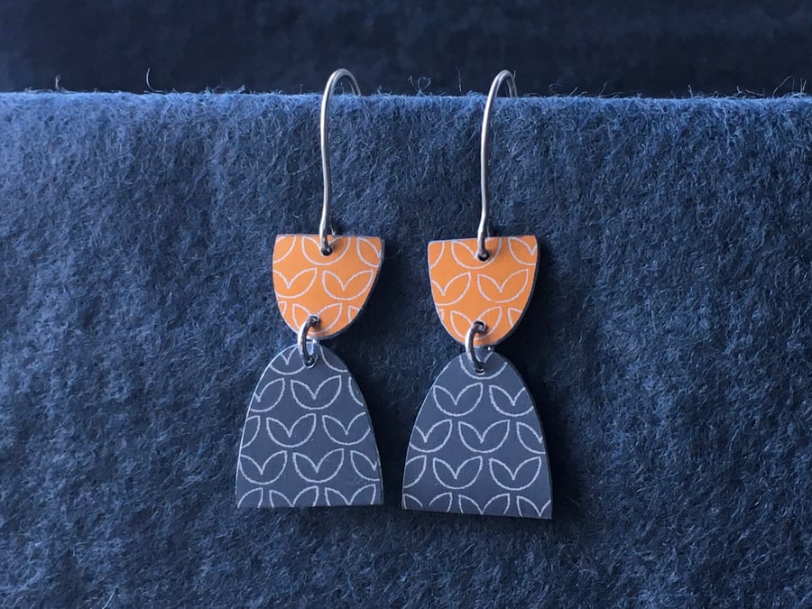 Grey and peach dangle earrings