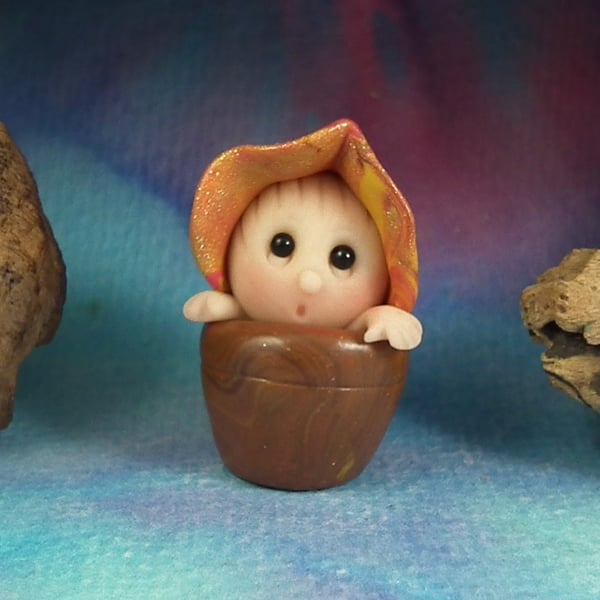 Tiny Potted Garden Gnome 'Tillie' 1.5" OOAK Sculpt by Ann Galvin