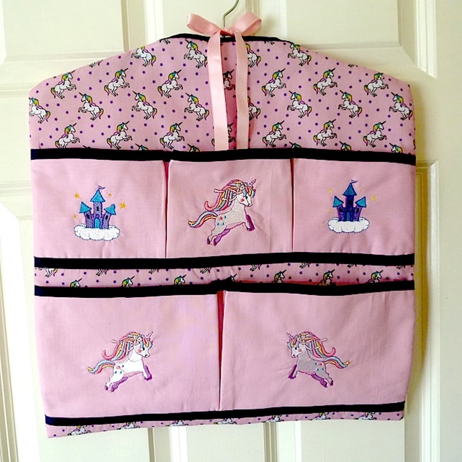 Hanging Unicorn Room Tidy