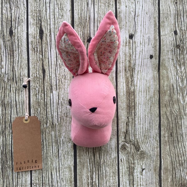 Wall mounted Rabbit head - Pink