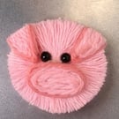 Handmade Pig Magnets – Cute Yarn Animal Fridge Magnets – Farmhouse Kitchen Gift