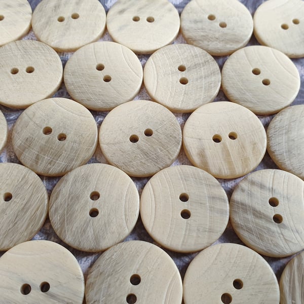 7 8" 23mm 36L Grooved Stone mix Polyester Buttons