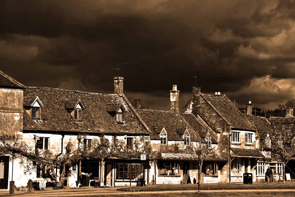 Broadway Cotswolds Worcestershire England UK Photograph Print