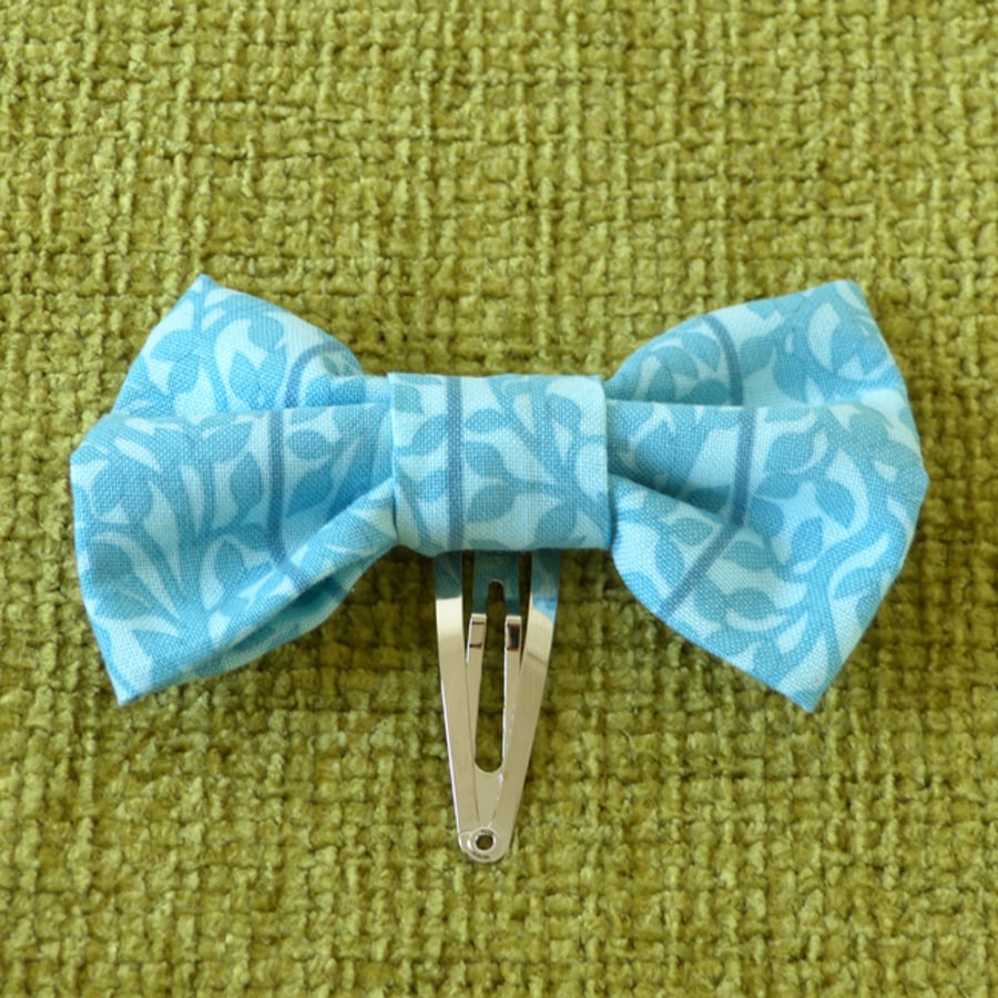 Turquoise Hair Bow