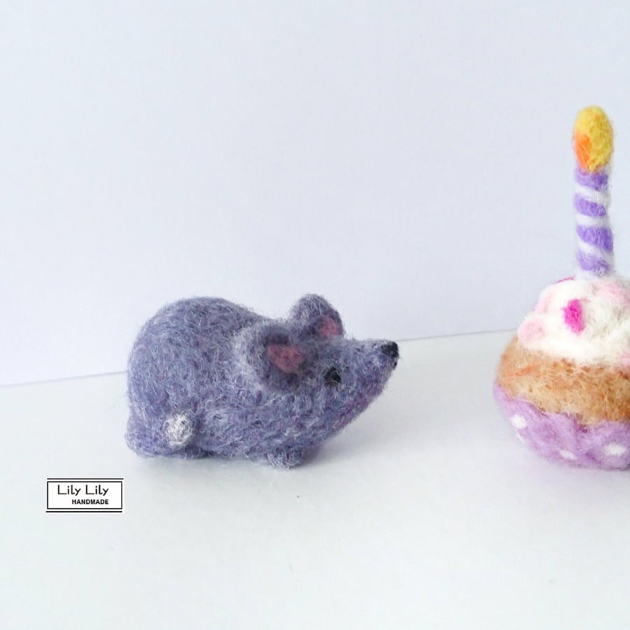 SOLD Gabriel, Grey Mouse, Rat, needle felted by Lily Lily Handmade