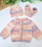 Newborn Crochet Baby Gift Set - Cardigan, Hat & Booties - Peach Pie  - Image 3