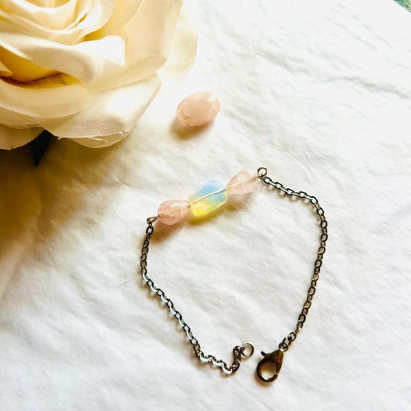 Rose quartz & moonstone bracelet with stainless steel - Birthstones - Menopause