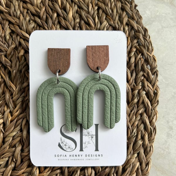 Boho Statement Jewellery - Textured Khaki Rainbow Arch Earrings 