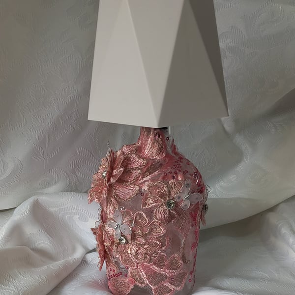 UNIQUE BOTTLE LAMP WITH TOUCH CONTROL. PINK EMBROIDERY AND 3D BUTTERFLIES