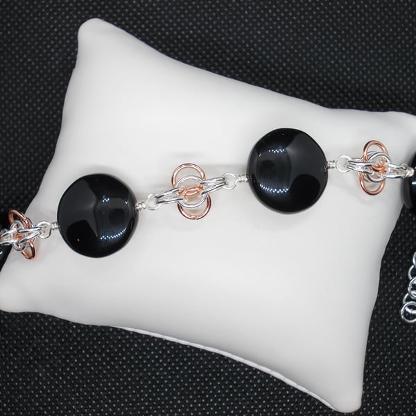 Agate coin and chanimaille bracelet