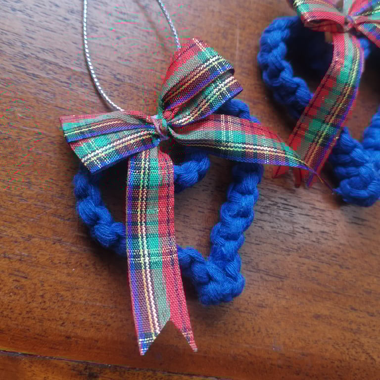 Christmas macrame ornament - blue heart - single