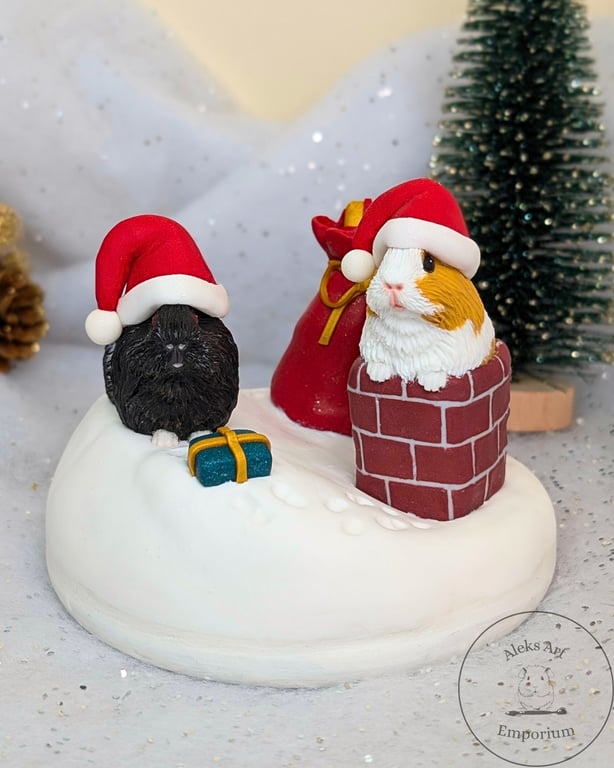 Festive Guinea Pig Sculpture, The Night Before Pigmas with Ozzie & Juniper