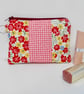 Coin purse in pink fabrics - Image 1