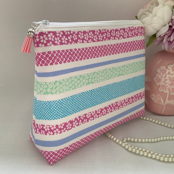 Toiletry Bag, Large Cosmetic Bag, Make Up Bag, Travel Bag, Cosmetic Purse