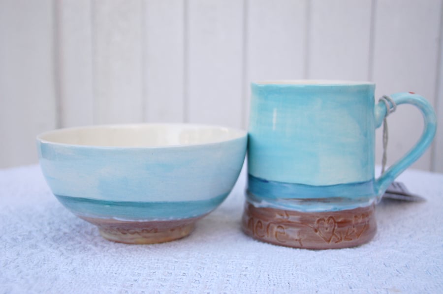 beach mug and bowl breakfast set.