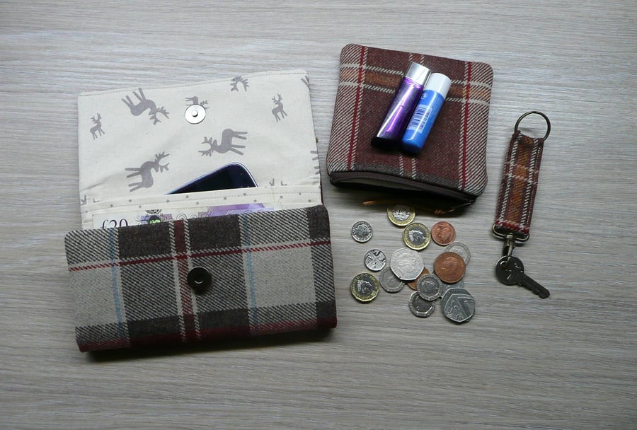 Brown and taupe bi fold tweed wallet, coin purse, keyring and wallet gift set