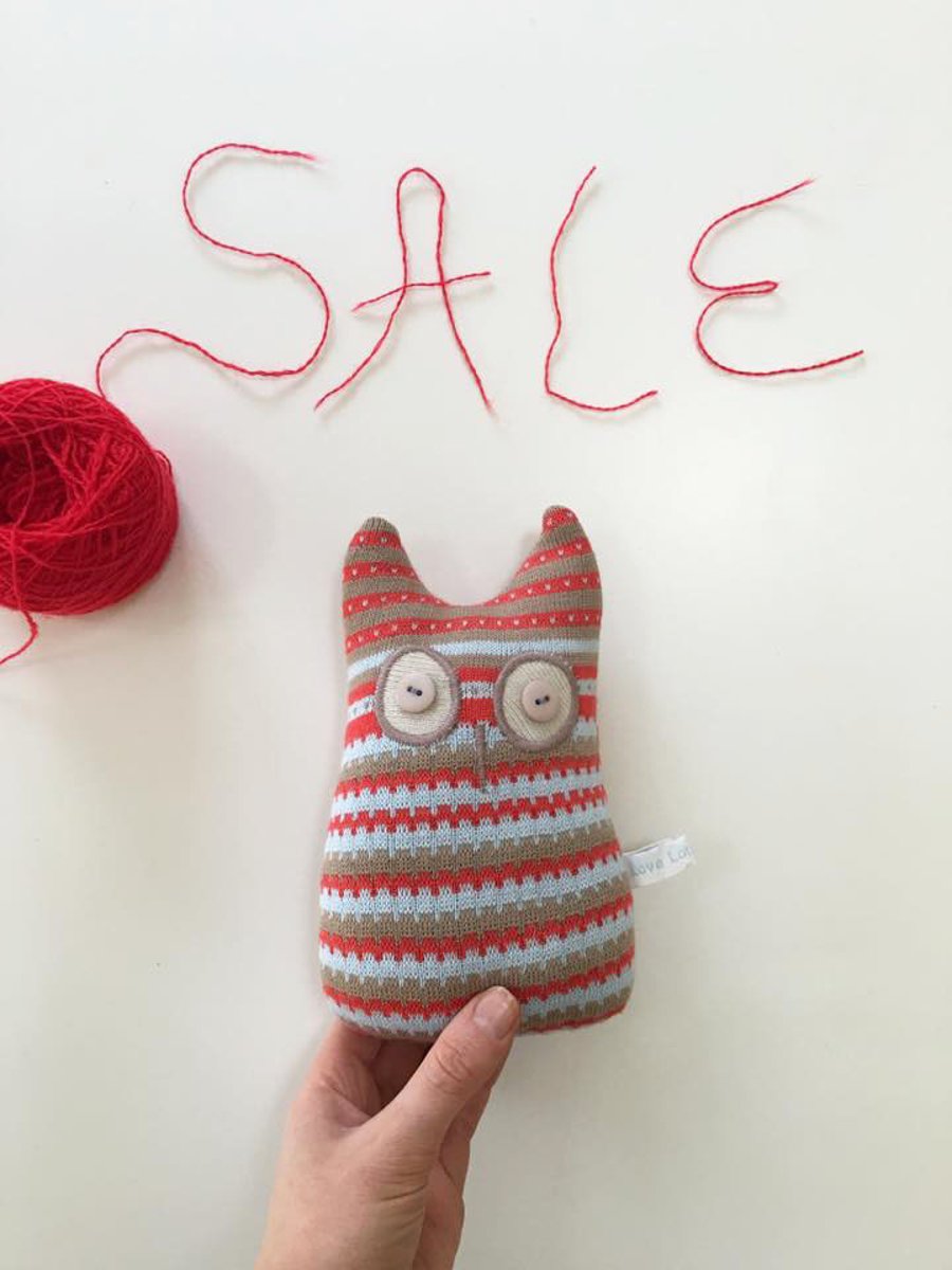 SALE: Large knitted Lavender Owl 