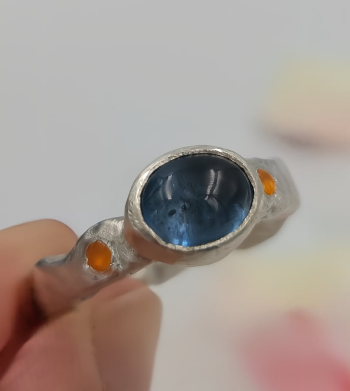 Elysian Depths Forged Silver Ring with London Blue Topaz and Carnelian : Size O