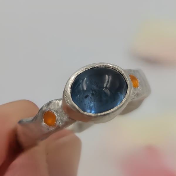 Elysian Depths Forged Silver Ring with London Blue Topaz and Carnelian : Size O