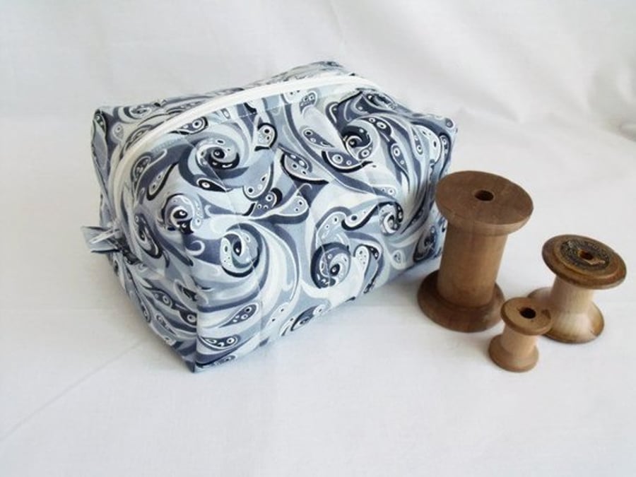 grey and black zipped boxy make up pouch, pencil case or crochet hook case